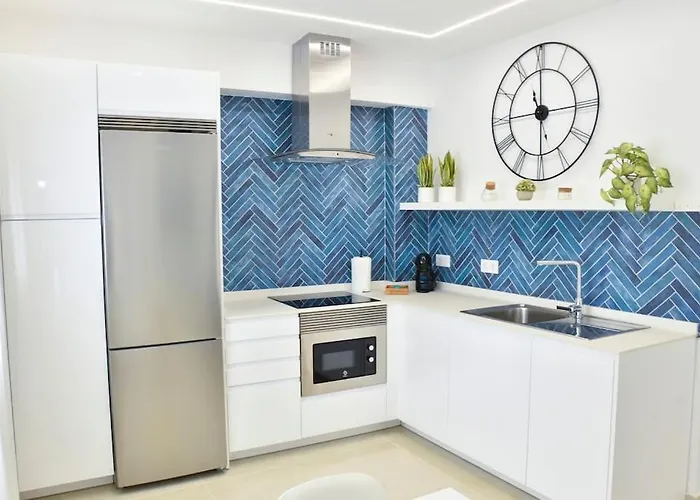 Ballesteros Place Sunset A *